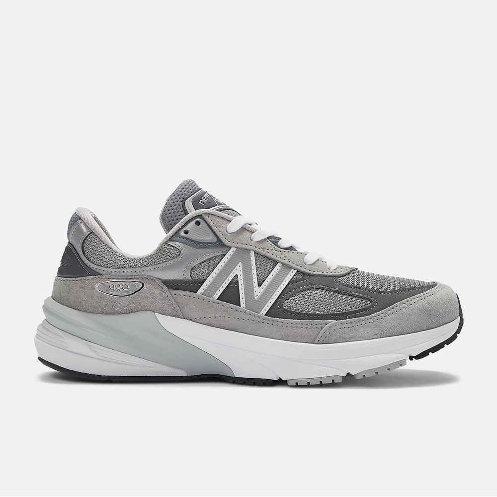 New Balance 990v6 BRAND NEW